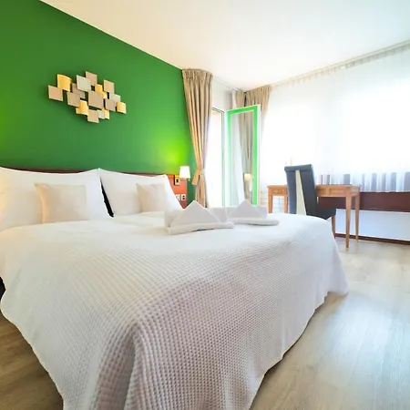 튤립 인 볼리유 호텔