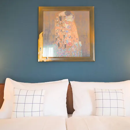 Tulip Beaulieu Hotel 3*