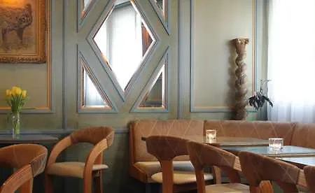 튤립 인 볼리유