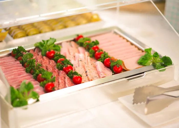 튤립 인 볼리유 호텔